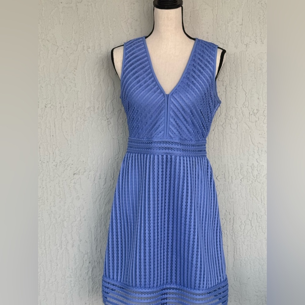 J Crew Factory - Blue Striped eyelet dress Size 8. Like new 👗💃